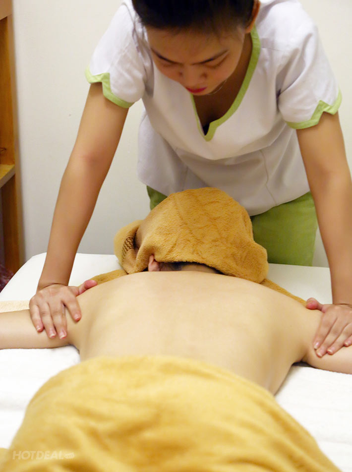 Massage Body Tinh Dầu Dừa Dưỡng Da + Ngâm Chân + Chườm Thảo Dược